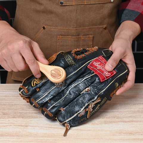 Baseball Glove Scrub (2oz)