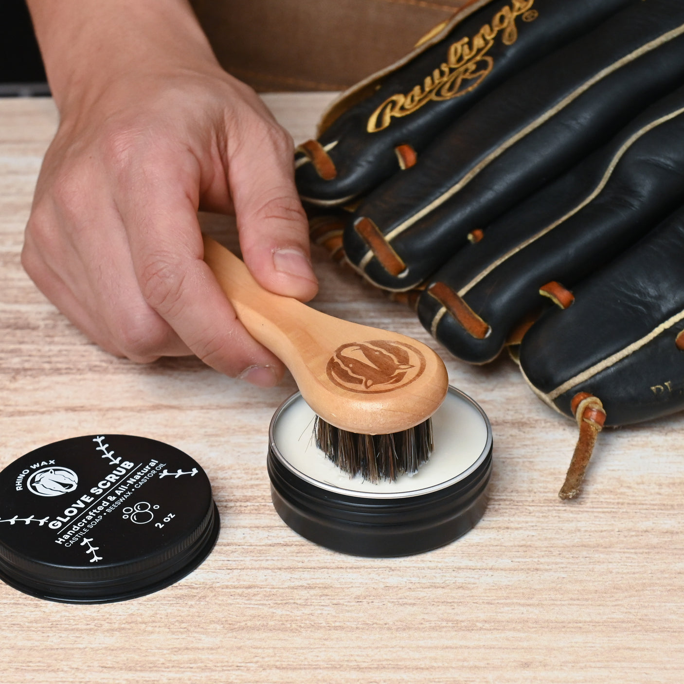 Baseball Glove Scrub Kit (3 pieces)